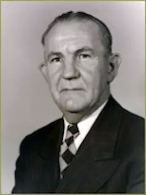 Bell Portrait Sitting Bell Portrait Sitting